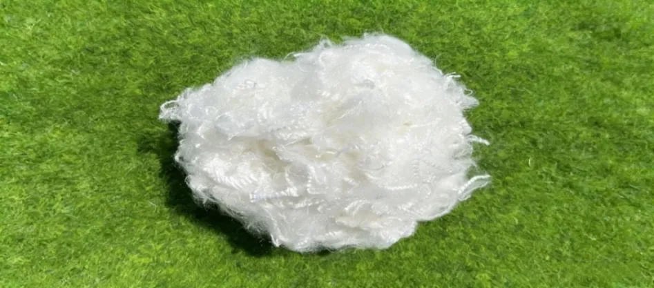 Er polyester en naturfiber?